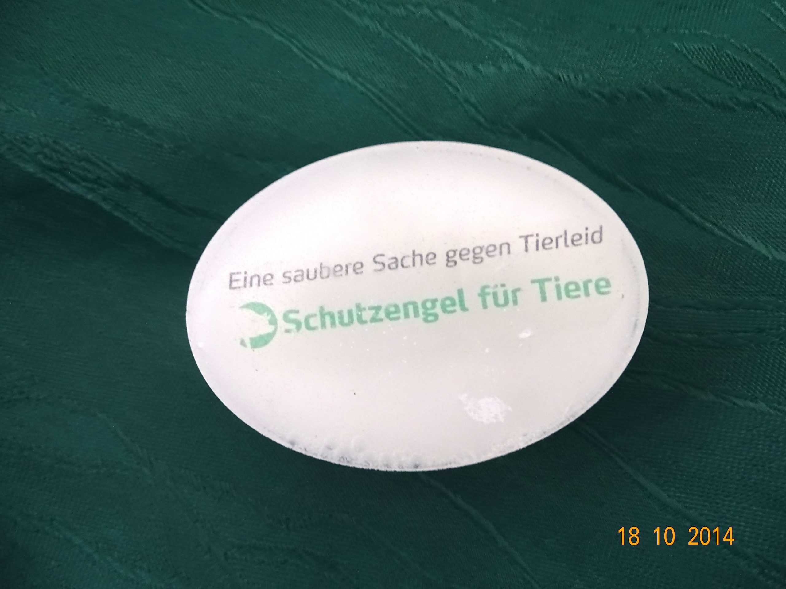 Vegane, ovale Glycerin-Seife mit unserem Logo